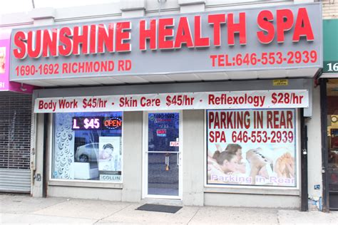 Sunshine spa - Sunshine Health And Spa near Castle Frank, Sherbourne, Wellesley Metro Station: list of beauty treatments, ⭐ reviews, 📞 phone number, 📅 work hours, 📍 location on map. Make an appointment, find similar beauty services in Toronto.